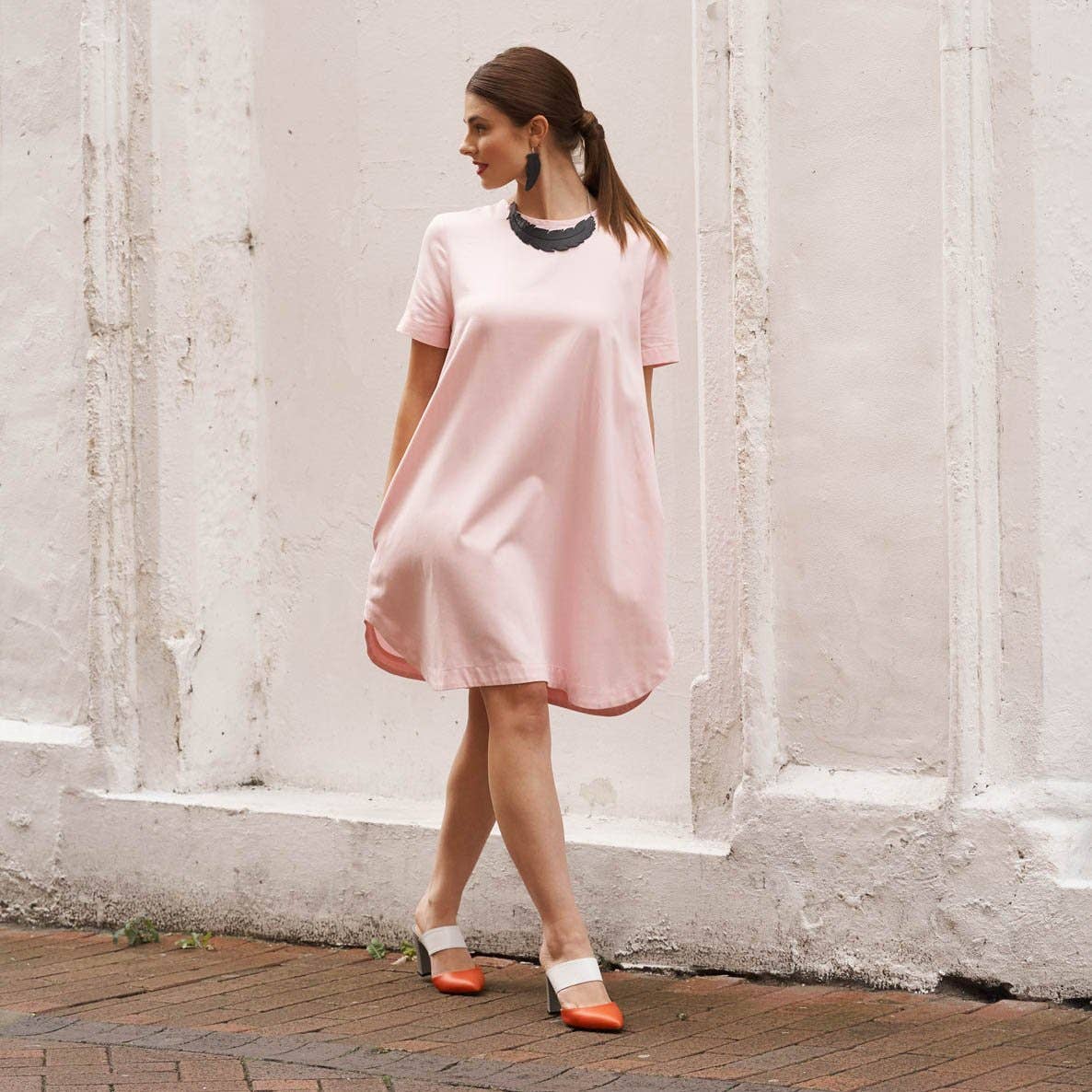 paguroupcycle – wholesale Pendant/charm necklace – Angel Inner Tube Feather Necklace3