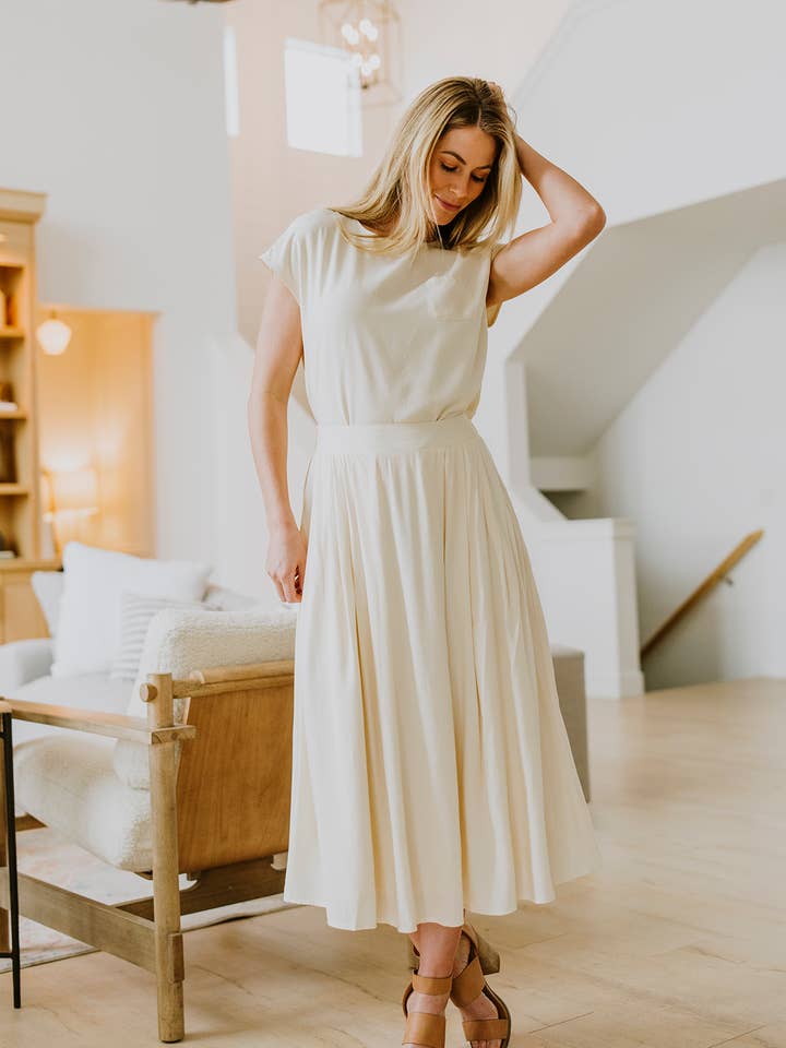 Iris to-delt sæt (nederdel og top) for engroshandel hos Blush Lane