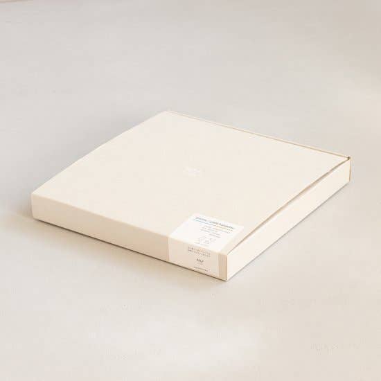 KIKIME – wholesale Dinner plate – amime Plate Half 9" | Plate w/ Half-moon shaped metal net 6