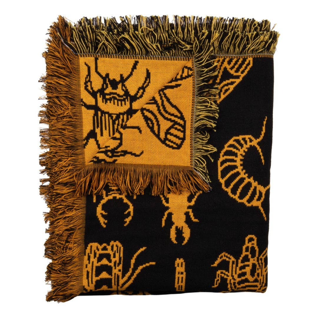 FootClothes LLC - Wholesale Throw Blanket - Creepy Crawlies Reversible Woven Blanket2