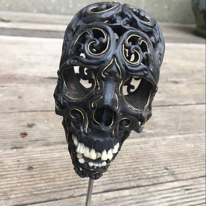 Mercurious Designs - Wholesale Decorative Figurine - Carved Wooden Filigree Skull