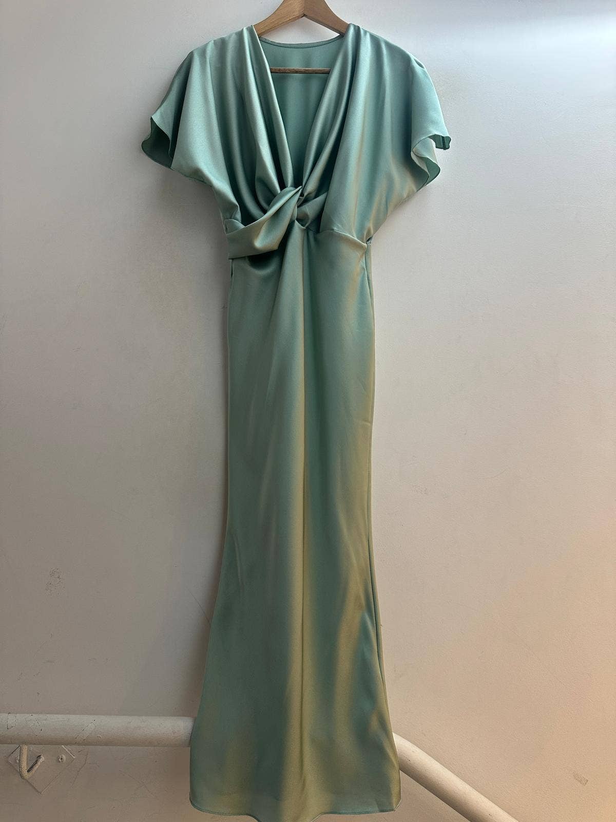 LORIANE - Wholesale Jurk - Dames - LORIANE satijnen lange jurk in één maat 34-388