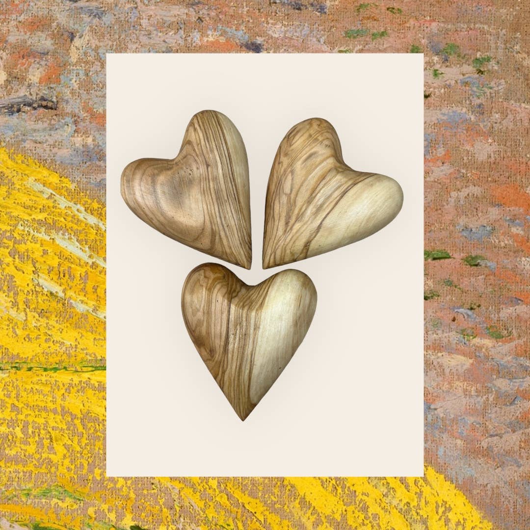 Mondo Trading Company - Wholesale Decorative Tabletop Object - Olive Wood Hearts3