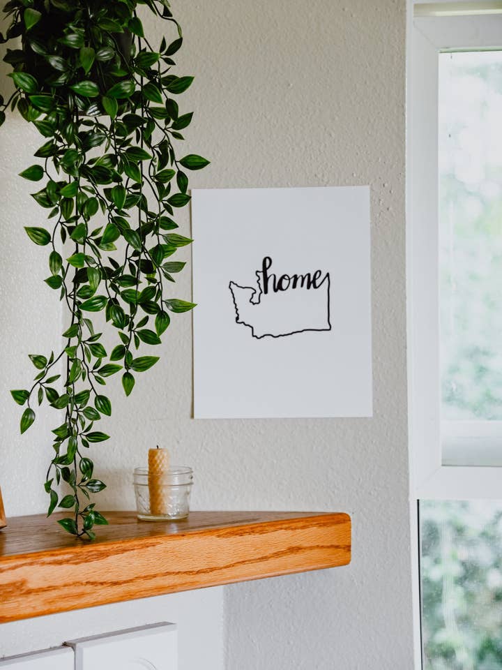 Washington State Home Print (blanc) pour la vente par Alyse Yvonne Designs