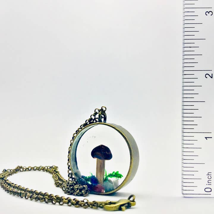 Fungus Farm LLC - Wholesale Pendant/Charm Necklace - Real Mushroom Curiosity Necklace Pendant 1.25" # 685