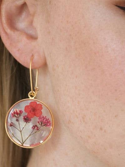 Pendiente de Flor Natural y Resina for wholesale by Wild & Free