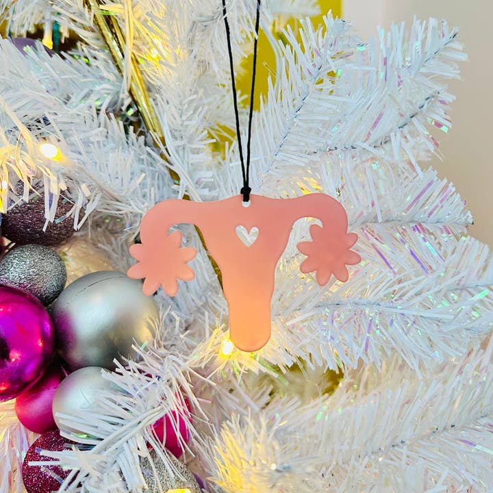 Ornamento Utero per la vendita all'ingrosso da parte di Justine Ma Design