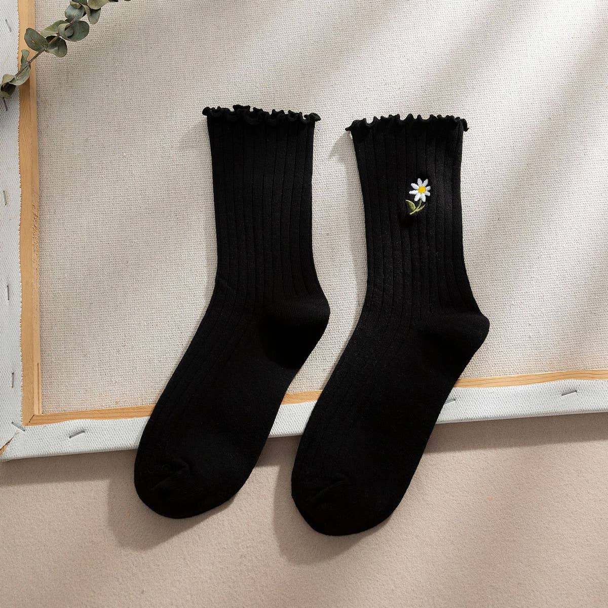 ACCITY - Wholesale Socks - Women's - Flower Embroidery Crew Ruffle Socks Women_CWMS02930