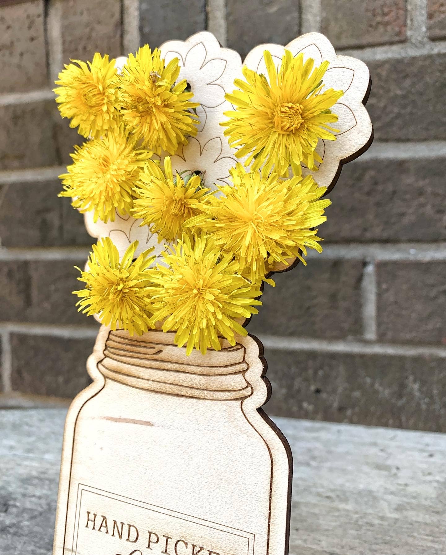 Jordan Station Creations - Wholesale Decorative Tabletop Object - Hand picked flowers1