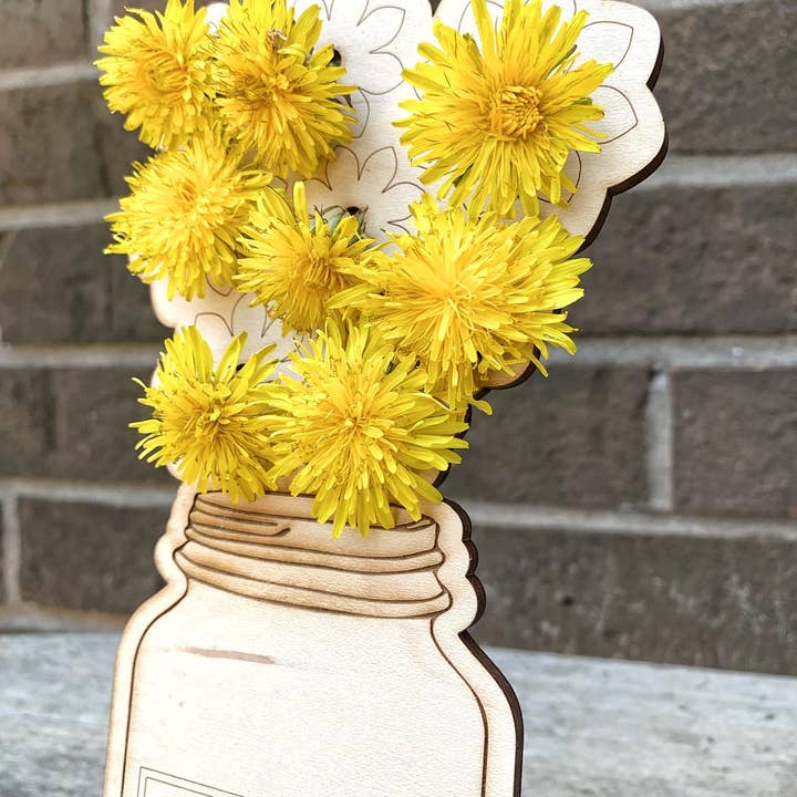 Jordan Station Creations - Wholesale Decorative Tabletop Object - Hand picked flowers1