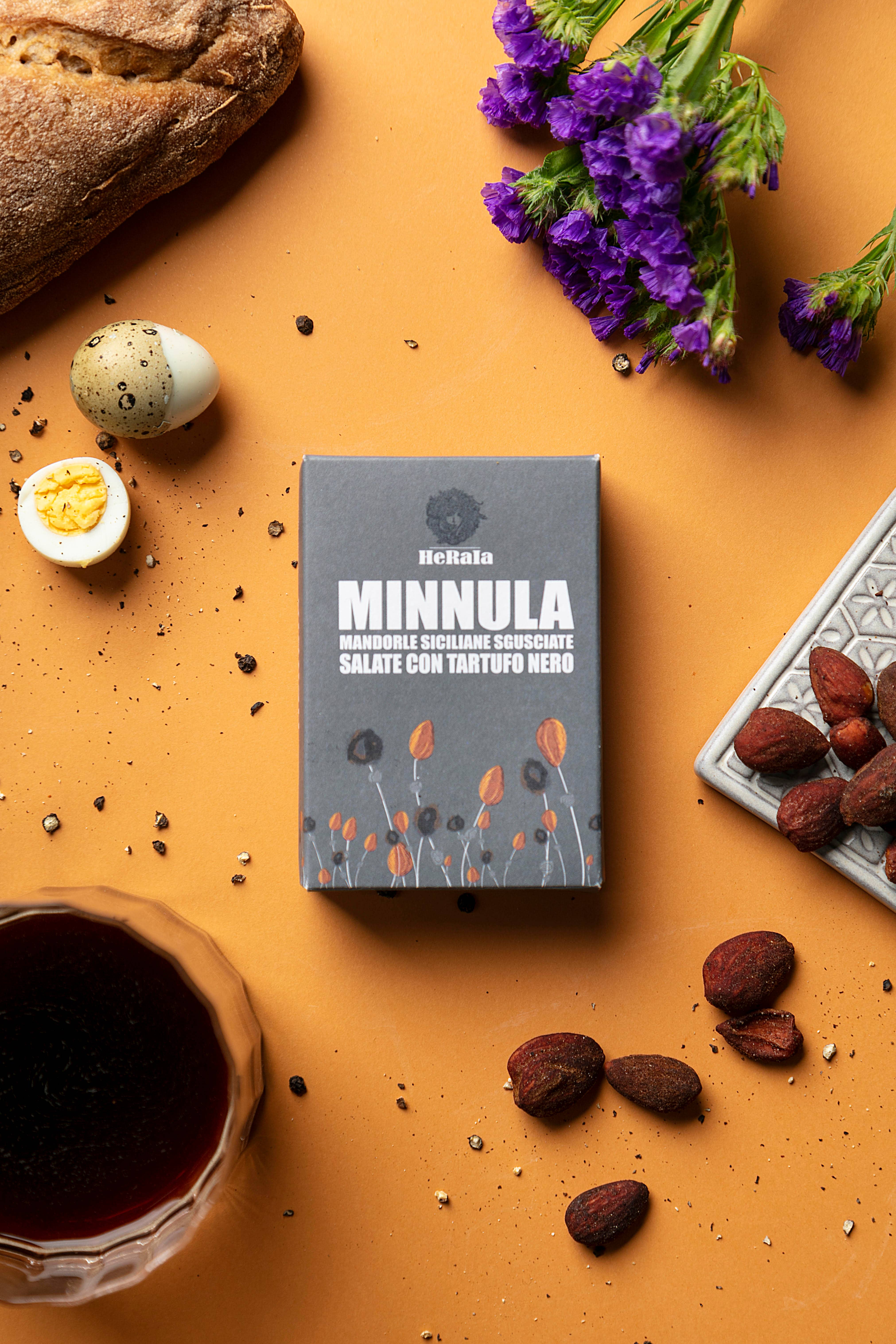 Heraia - Wholesale Noten - Amandelen met smaak van zwarte zomertruffel1