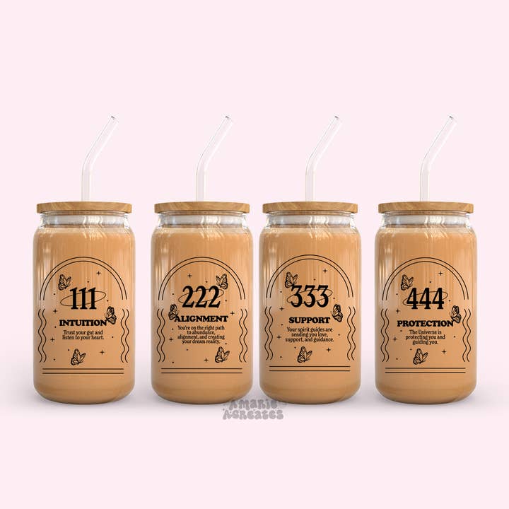 Angel Numbers glazen beker voor wholesale door amarieacreates