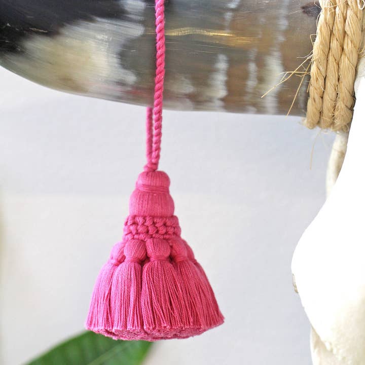 Woman Shops World – wholesale Purse/bag accessory – Women’s – Temple Belle Home Decor Tassels, Purse Charms, Bag Swag, 7"12