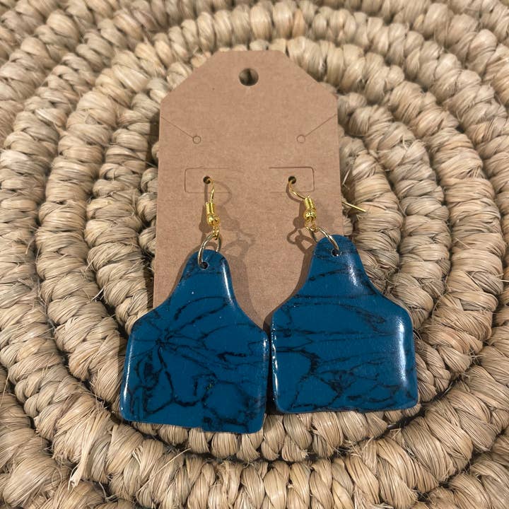 Pendientes Cow Tag azul turquesa para venta al por mayor de The Rural Watermelon