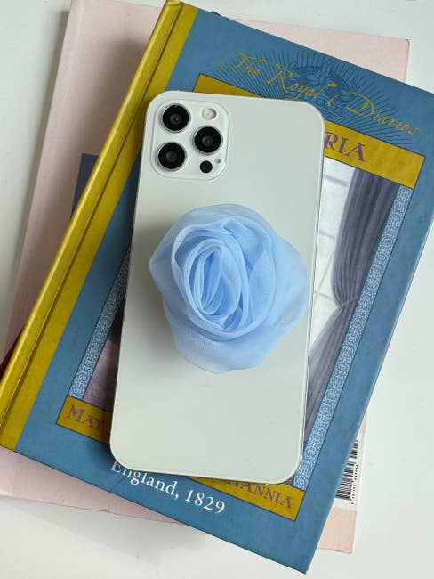 MOND HAUS – wholesale Phone grip – Caliana Phone Grip | Sheer Satin Organza Fabric Rose Charm7