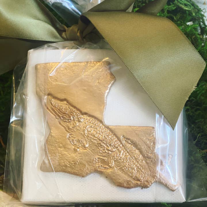 Gold Gilded Louisiana Alligator Canvas Art for wholesale by Rouge 225