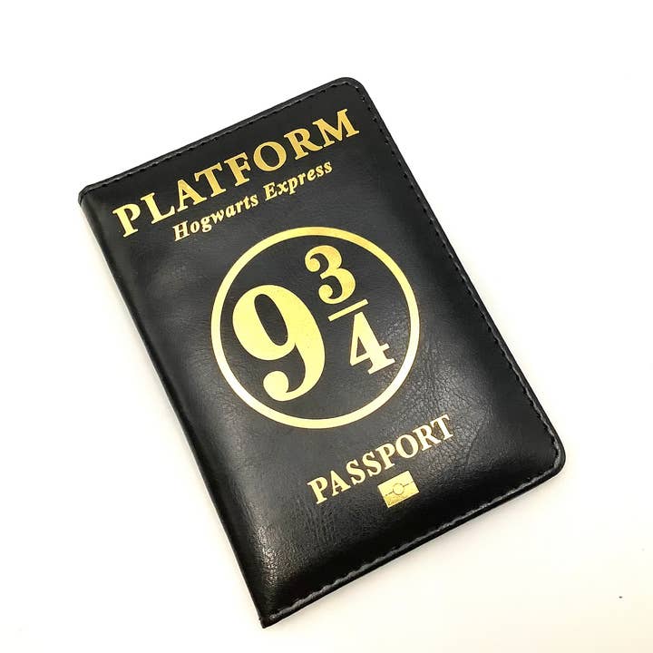 All Little Cute Things - Vendita all'ingrosso Custodia per passaporto - Donna - Custodia protettiva Platform 9 3/4 per passaporto Hogwarts Express3