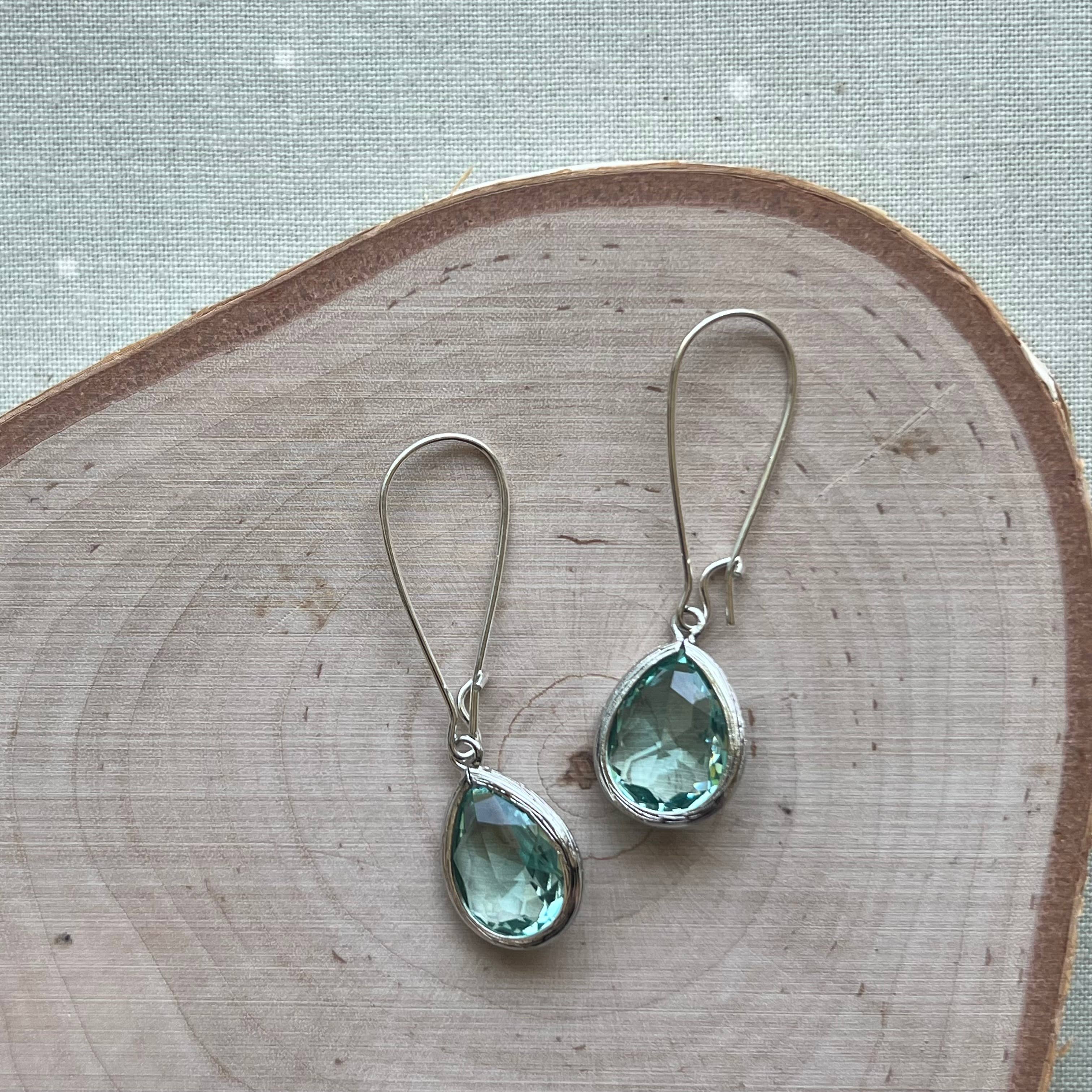 Dana Herbert - Wholesale Dangle Earrings - Silver Jane Bezel Glass Short Dangle Earrings9