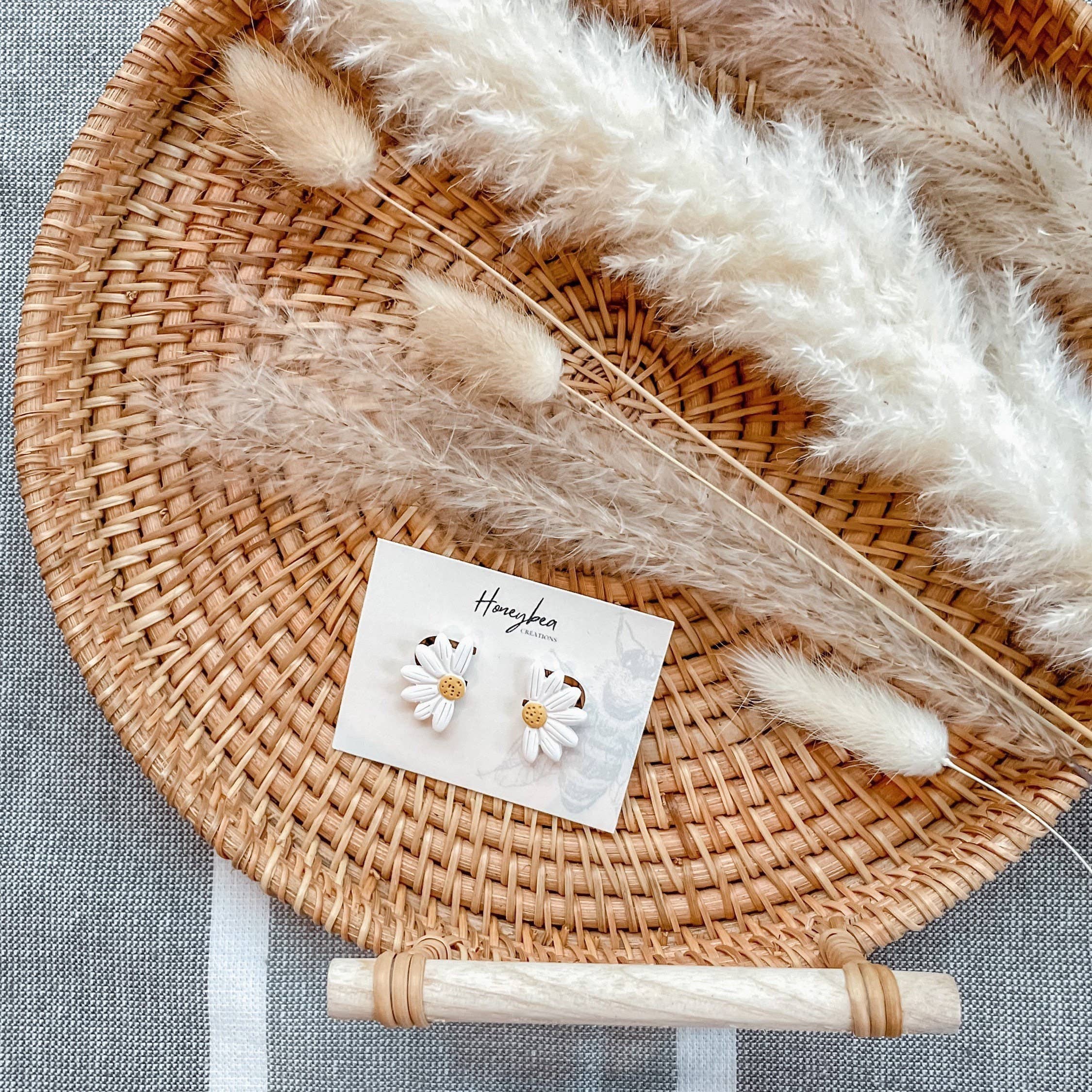 Honeybea Creations WI - Venta al por mayor Pendientes de botón/aretes de poste - Crea tu propio paquete de aretes medianos | Pendientes hechos a mano2