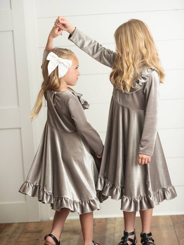 Adorable Sweetness - Wholesale Dress - Kids - Kids Gray Silver Velvet Ruffle Fancy Christmas Party Dress3