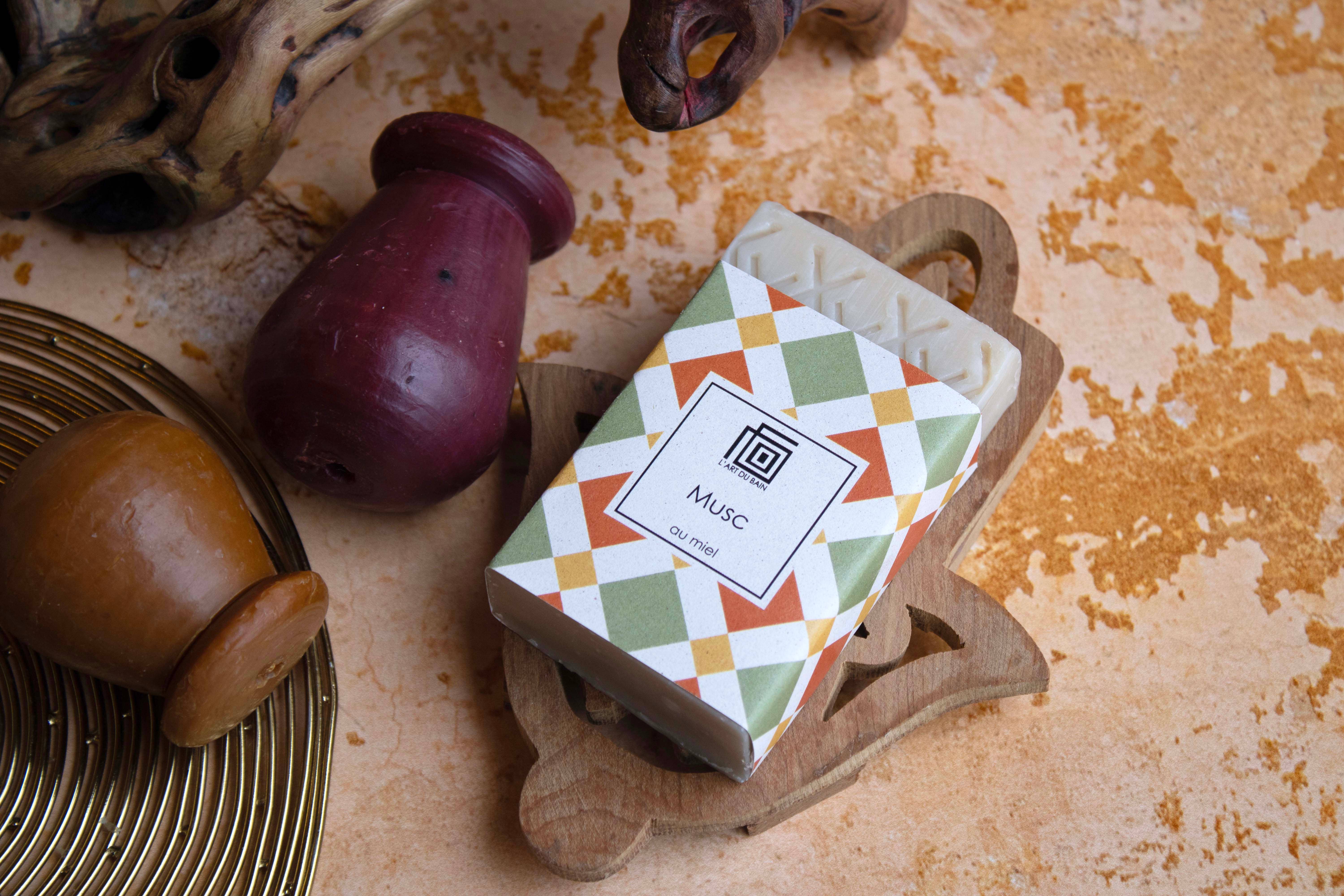 L'Art du Bain - Wholesale Bar Soap - Moorish White Musk Soap