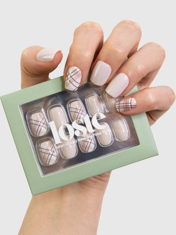 Sloane Ranger for wholesale by Loste