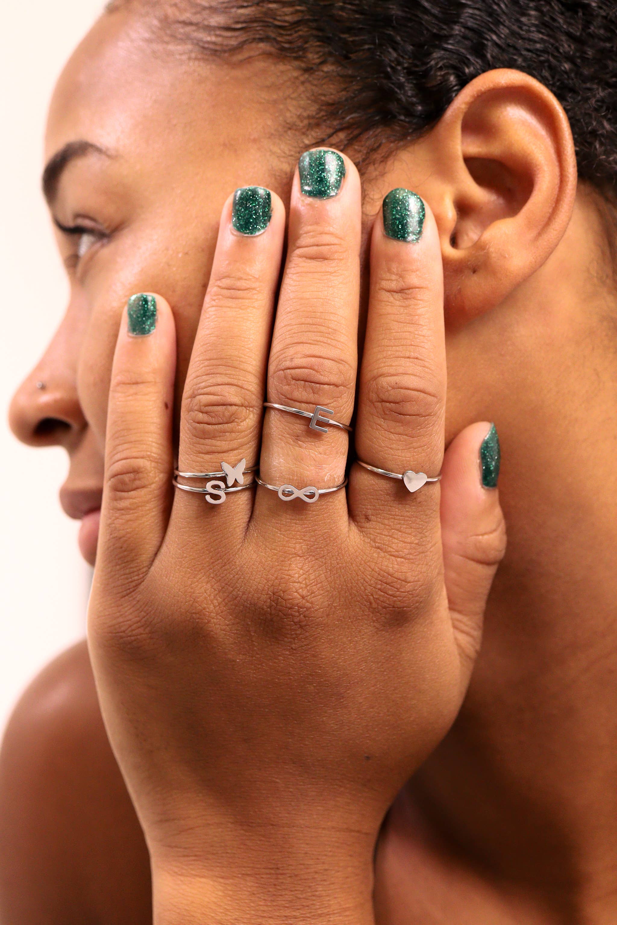 WJW - Vendita all'ingrosso Anello midi/a fascia - Anelli con lettere iniziali in acciaio inossidabile da impilare (A-M)3