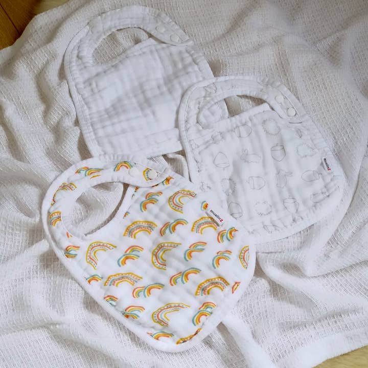 Muslinz - MerryGoRoundUK Ltd – wholesale Bib – Baby – MuslinZ 3 Ply Cotton Muslin Feeding Bibs6