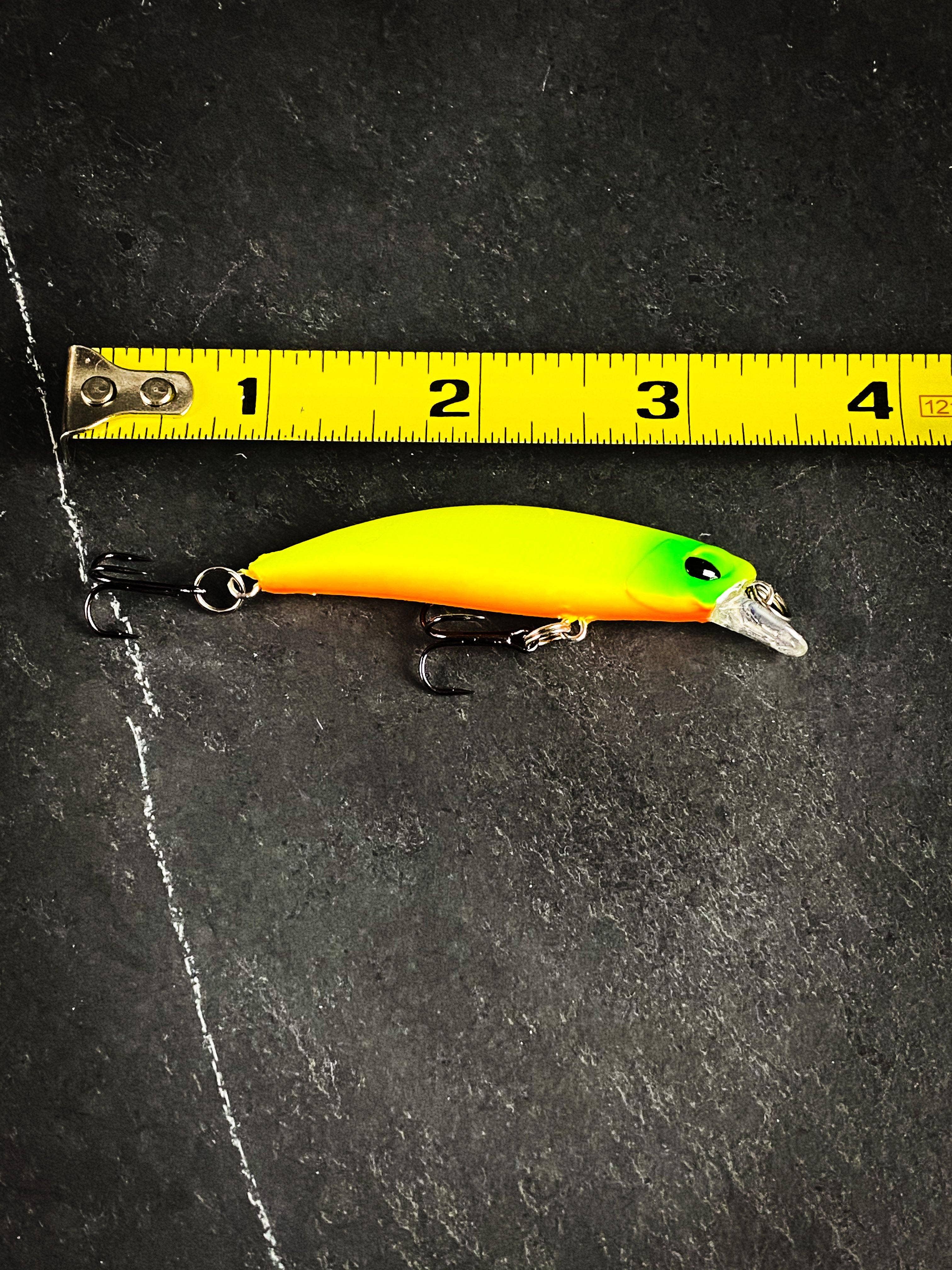 Outdoor Junction - Wholesale Sporting Accessories - Skinny Hard Crankbait Sinking Minnow24