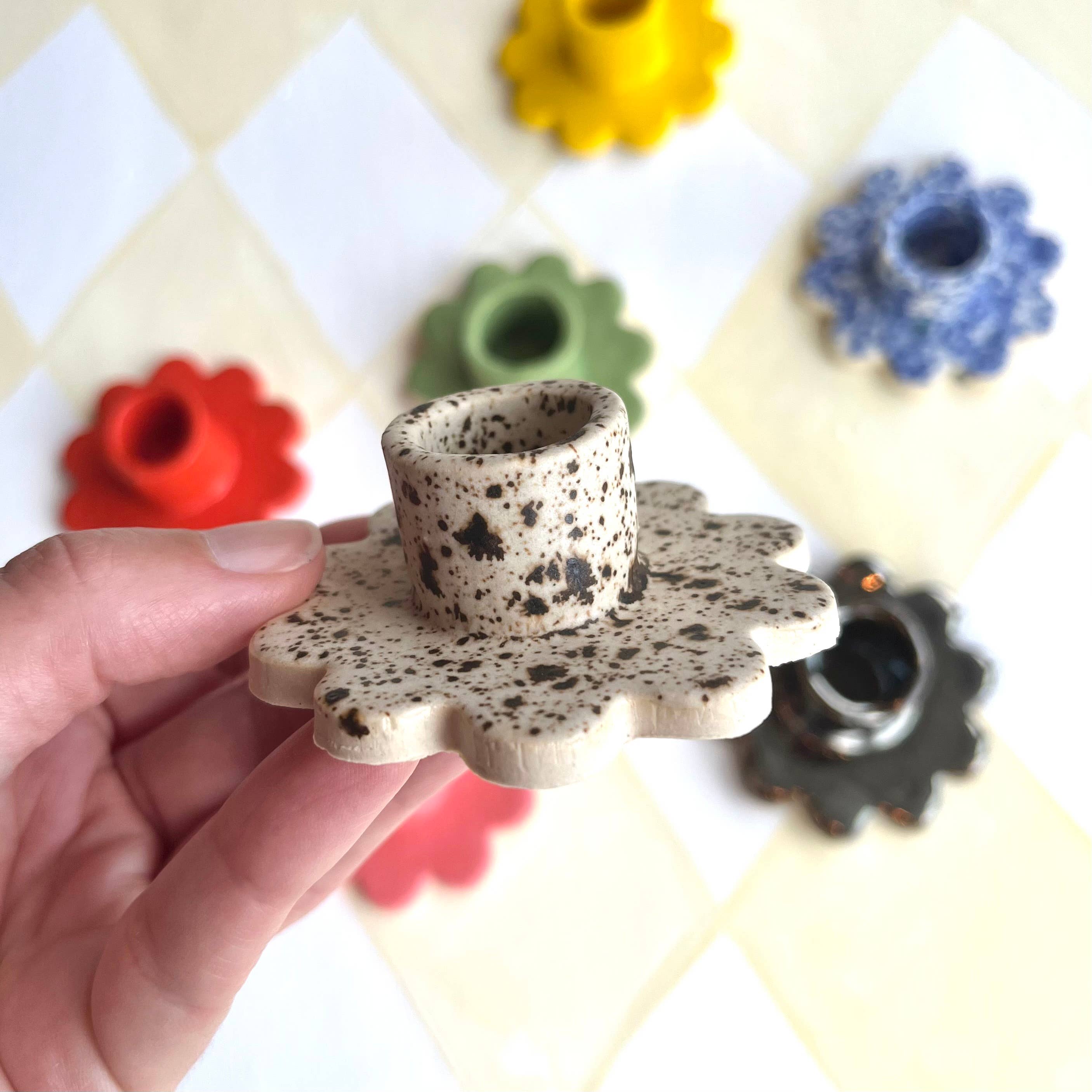 Crunch Supply - Wholesale Candle Holder - Ceramic Flower Taper Candle Holder3