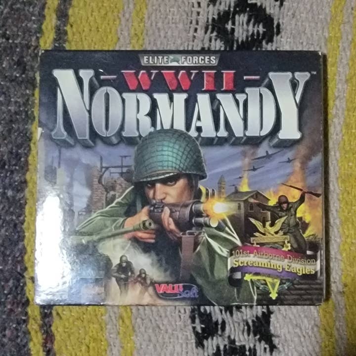 Elite Forces: Normandía de la Segunda Guerra Mundial con caja y estuche para joyas para venta al por mayor de The Band Famous