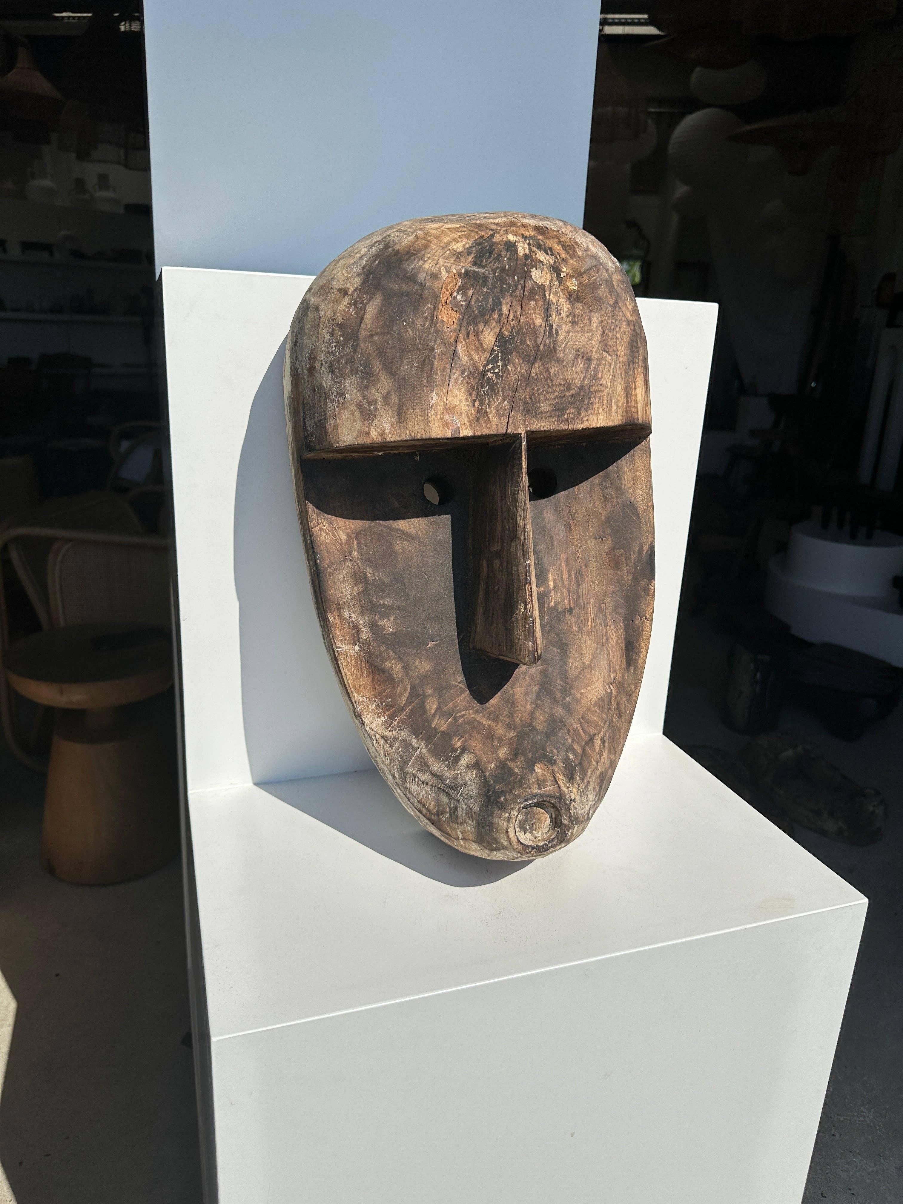 Office Objets – wholesale Skulptur – Stor Timor-mask i patinerat trä, höjd ca 50 cm (3 stycken)7