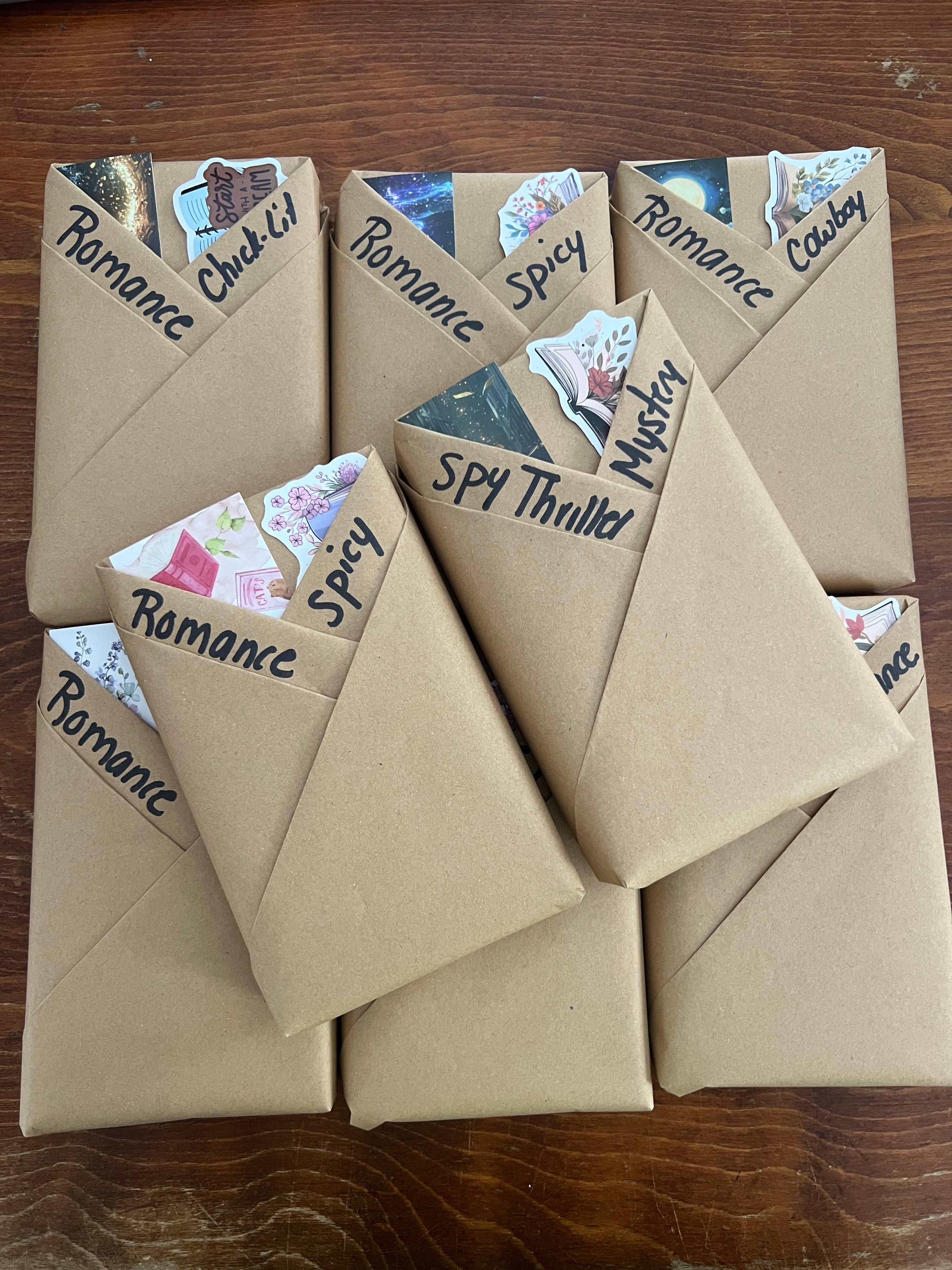 The Towne Witch - Vente Livre sur l'artisanat, les loisirs créatifs et le bricolage - Taille de voyage Rendez-vous à l'aveugle avec un livre, Livres plus petits, Livres1