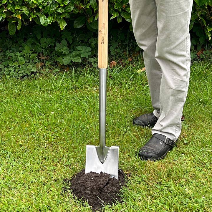 Planting spade for wholesale by Schnittzeiten