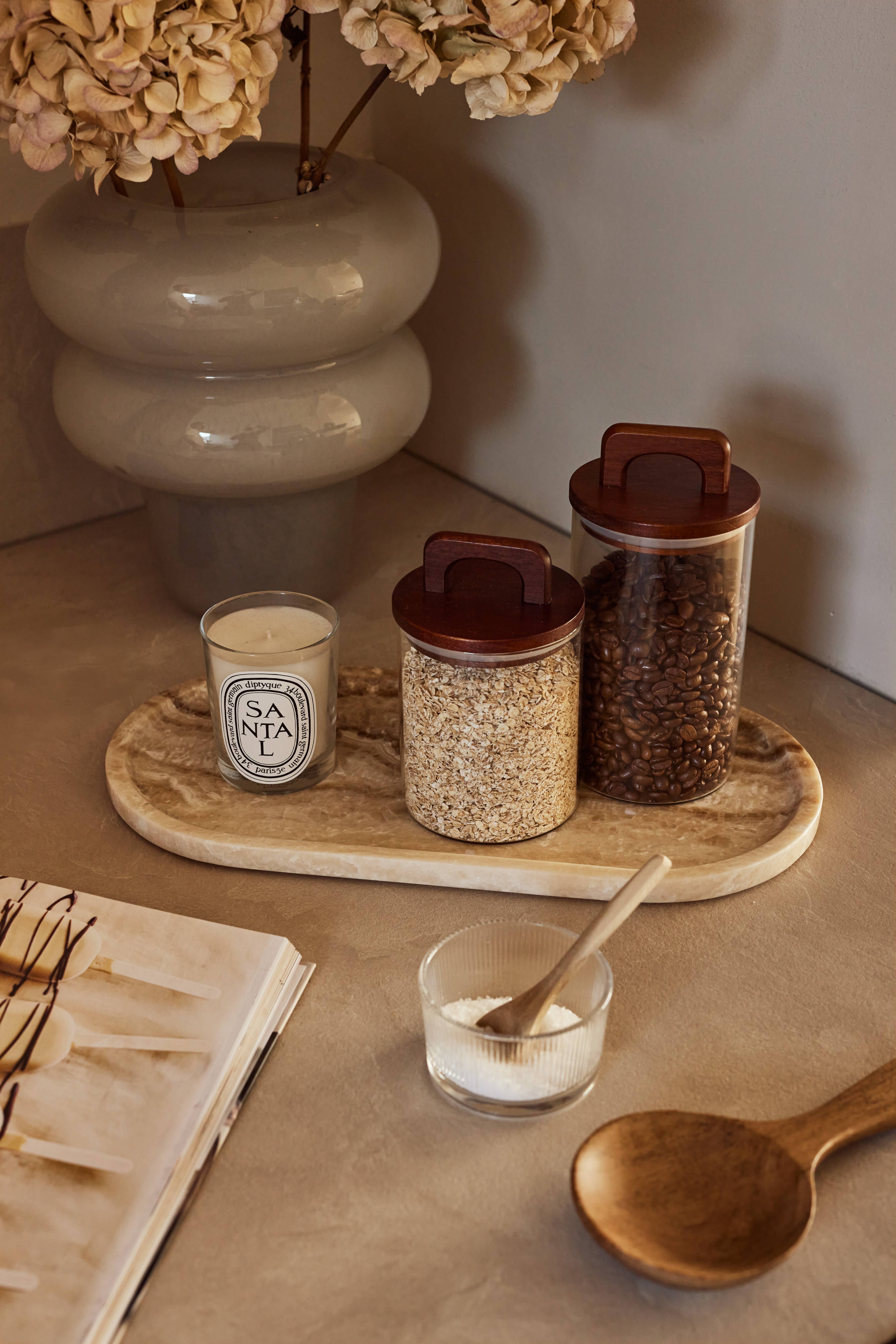 MOOISA B.V. - Wholesale Decorative Tray - Marble tray oval 40x20cm sandal onyx1