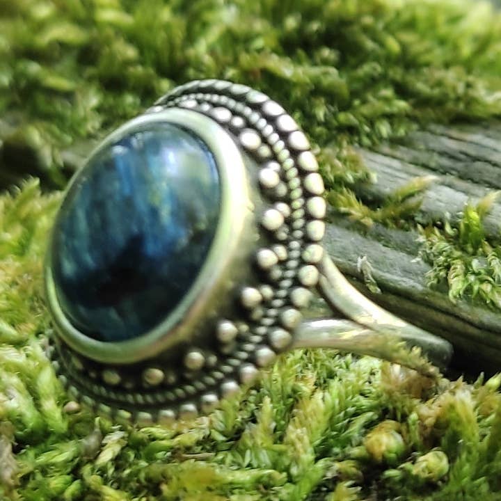 Bague Kwenthrith Kyanite - argent 925 for wholesale by Jardin des Druides