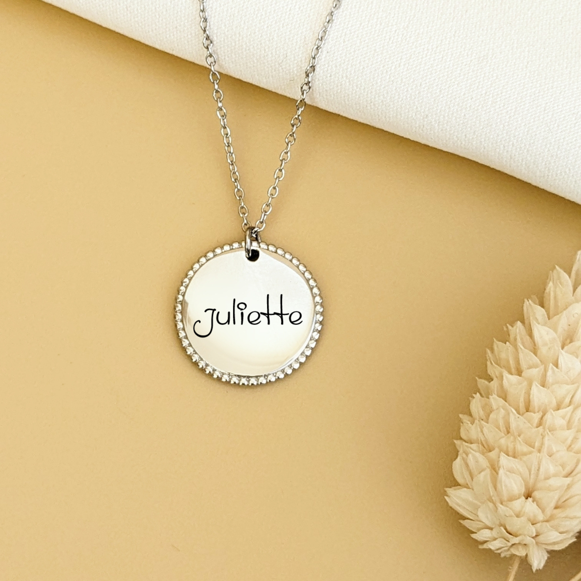 Bliche - Vendita all'ingrosso Collana con ciondolo/pendaglio - Collana corta personalizzabile con medaglia lavorata2