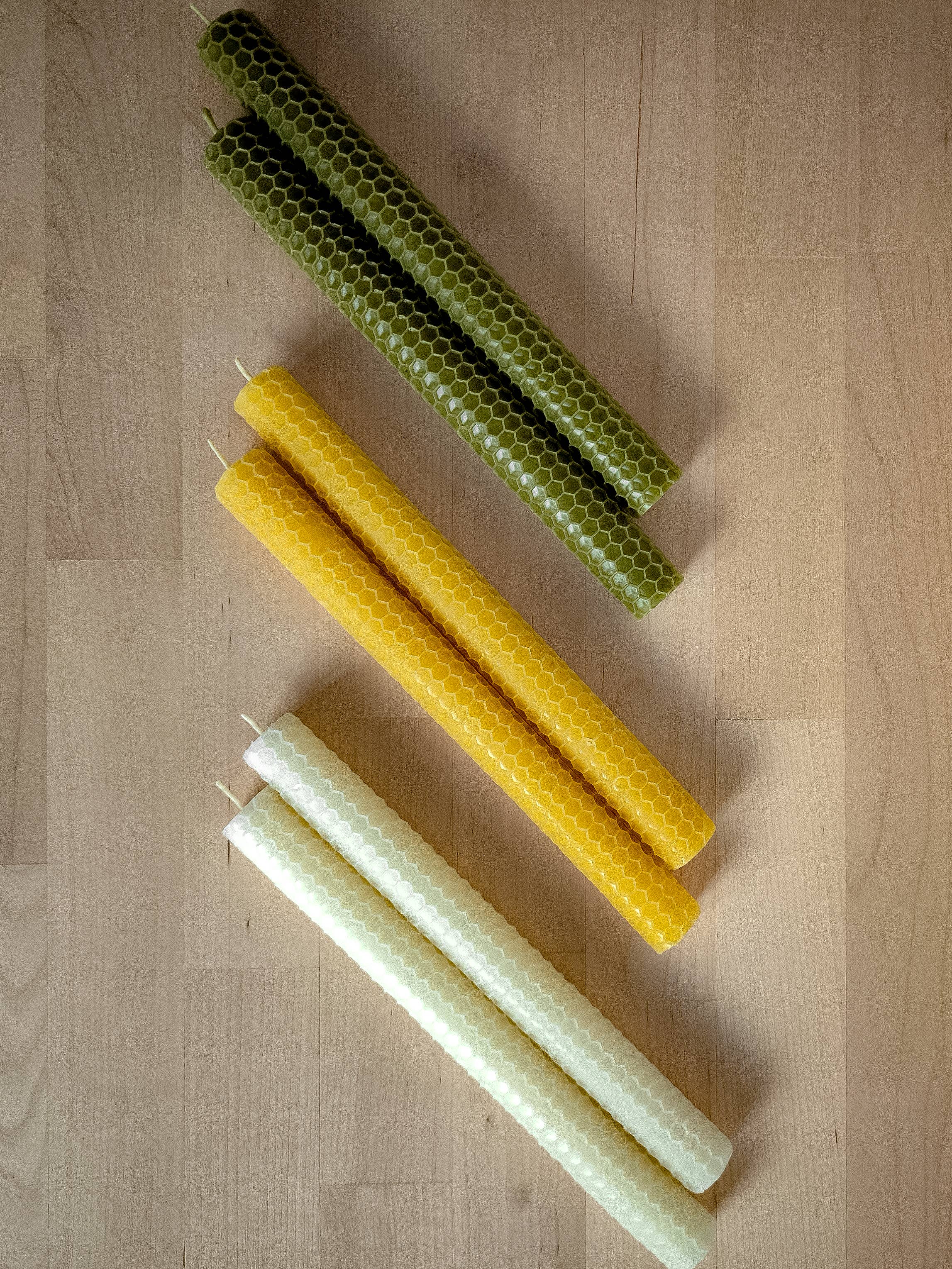 korys - Venta al por mayor Velas cónicas/candeleros - Velas cónicas enrolladas de cera de abejas en panal2