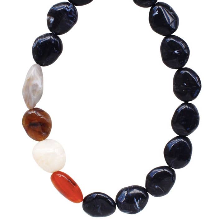 JOIA ACCESSORIES - Wholesale Beaded/Pearl Necklace - FLAT RESIN BEAD NECKLACE, NGN 79511