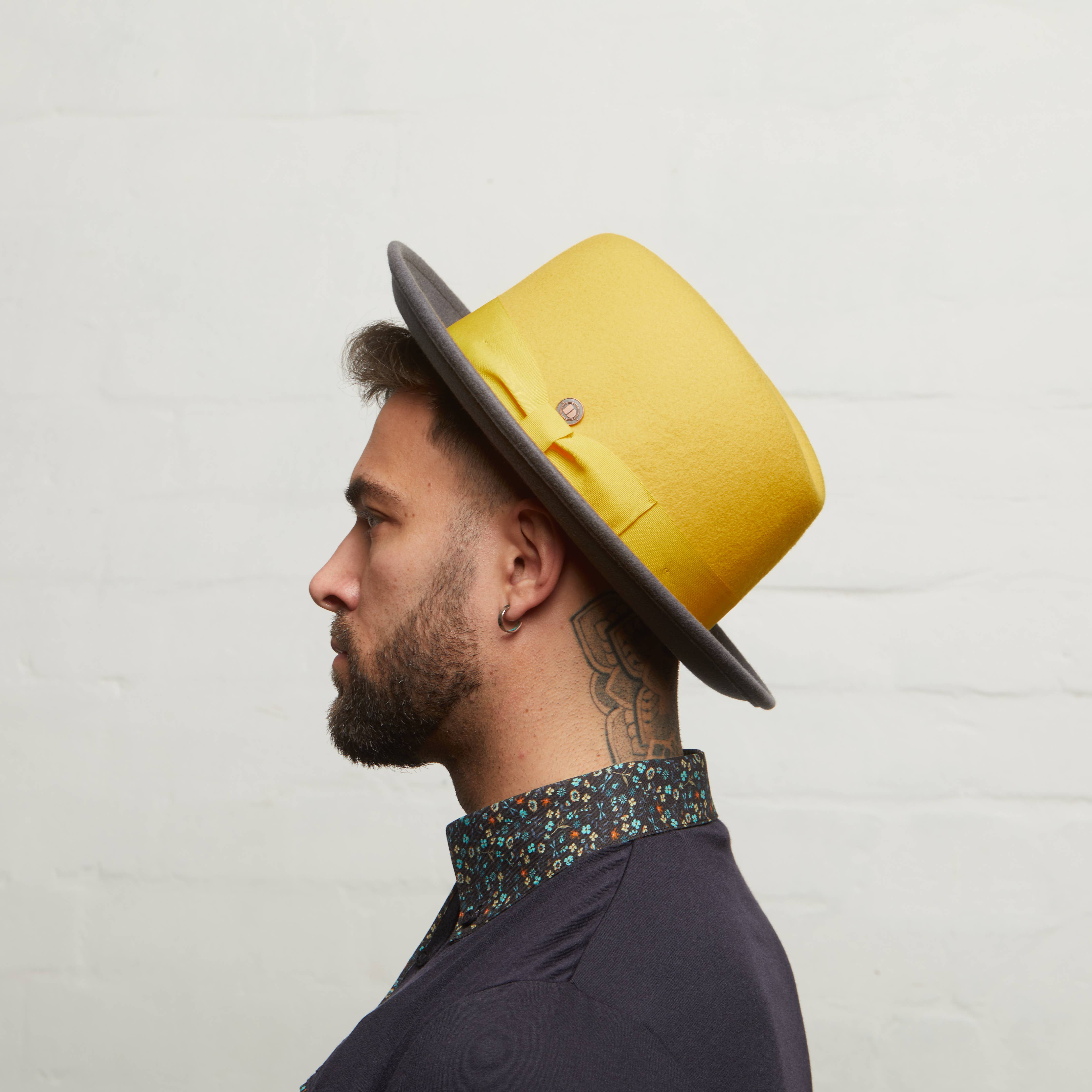 Dasmarca Hats - Wholesale Fedora - Men's - GANGSTAR Felt Shapeable Two-Tone Fedora Hat - Yellow / Grey4