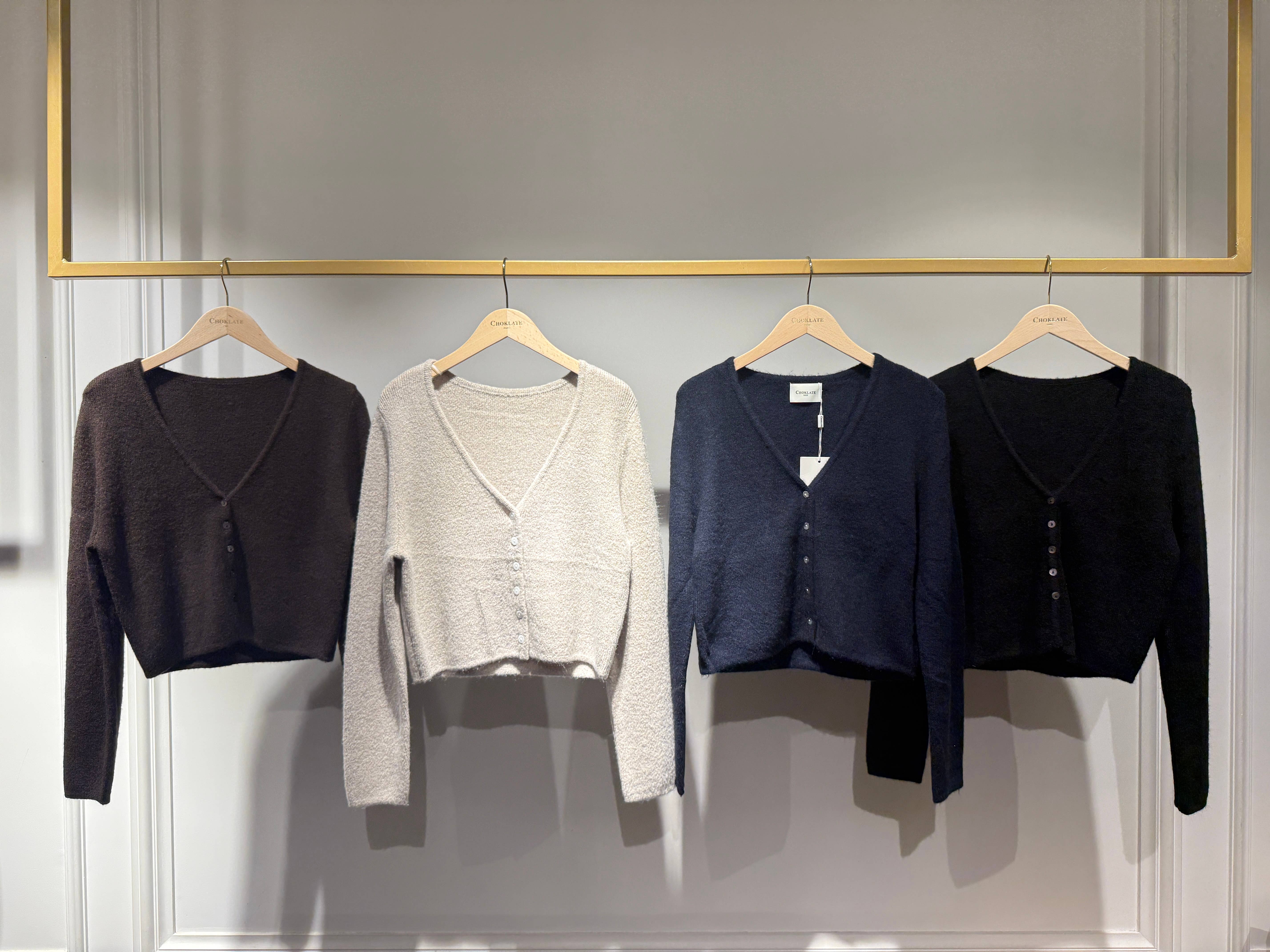 CHOKLATE PARIS - Wholesale Cardigan - Dames - Mila vest met V-hals in breiwerk - 8811-112