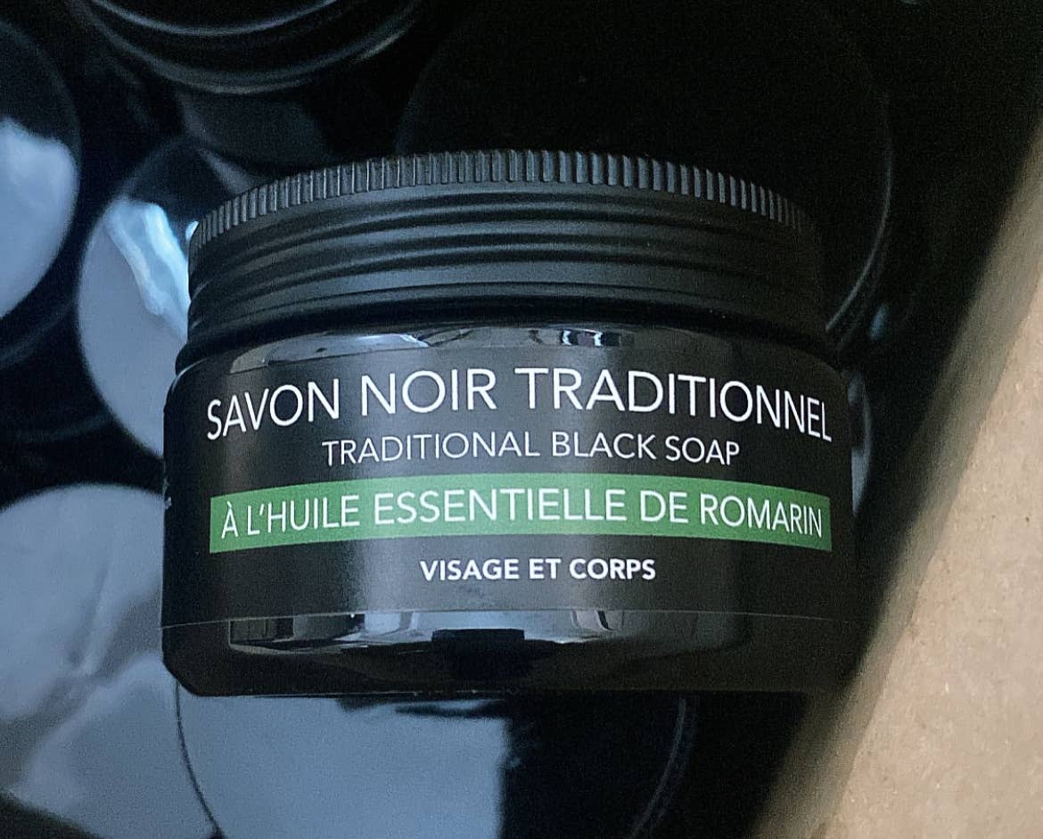 Les trésors de lika - Wholesale Facial Cleanser - Black soap with rosemary essential oil0