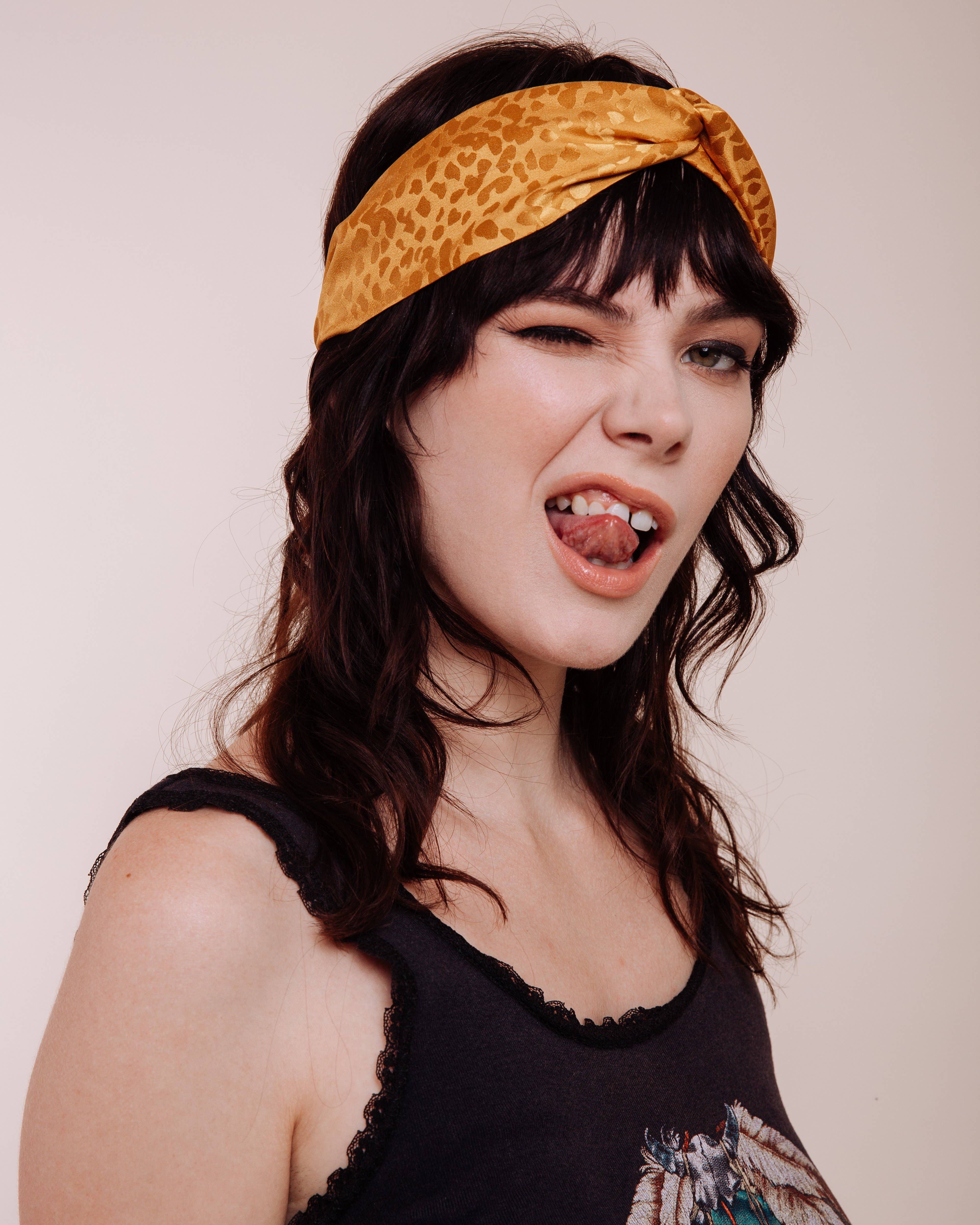 I'm With The Band – wholesale Fashion headband – women's – Tiny Dancer Marigold Headwrap2