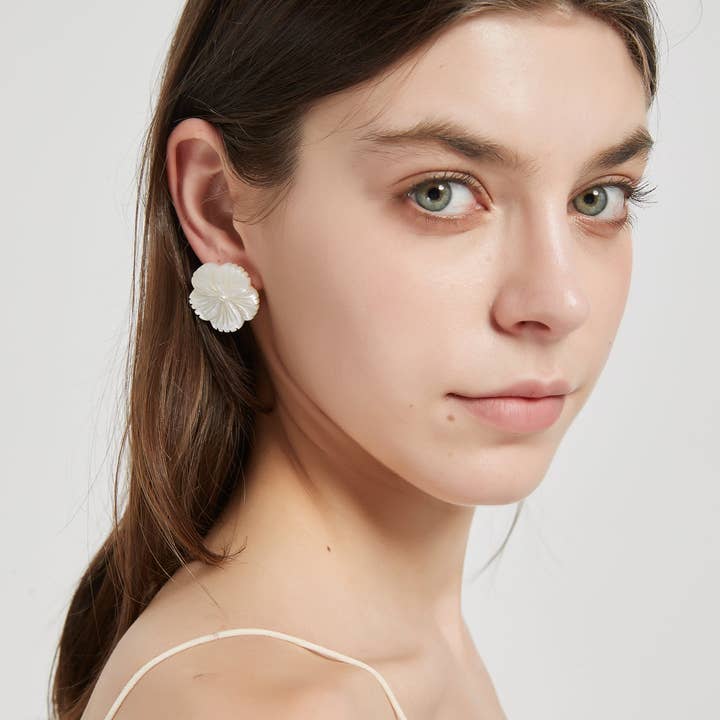 Miss Cecilia - Wholesale Stud/Post Earrings - Mother of Pearl Flower Ear Studs2