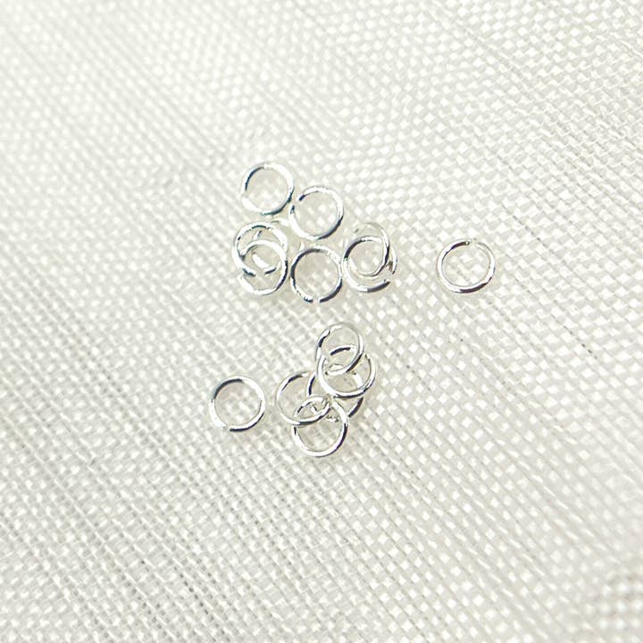 Tresor Jewelry Inc. - Wholesale Single Stone/Solitaire Ring - MFT060DE3.5 - 925 Sterling White Silver Open Jump Ring. Size: 3.5mm. Gauge: 22