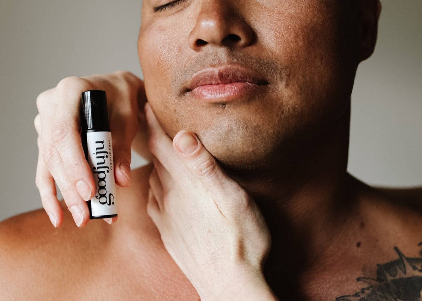 Good Juju - Venta al por mayor Aceites esenciales con aplicador de bola - Rodillo de aceite Moonbeam1