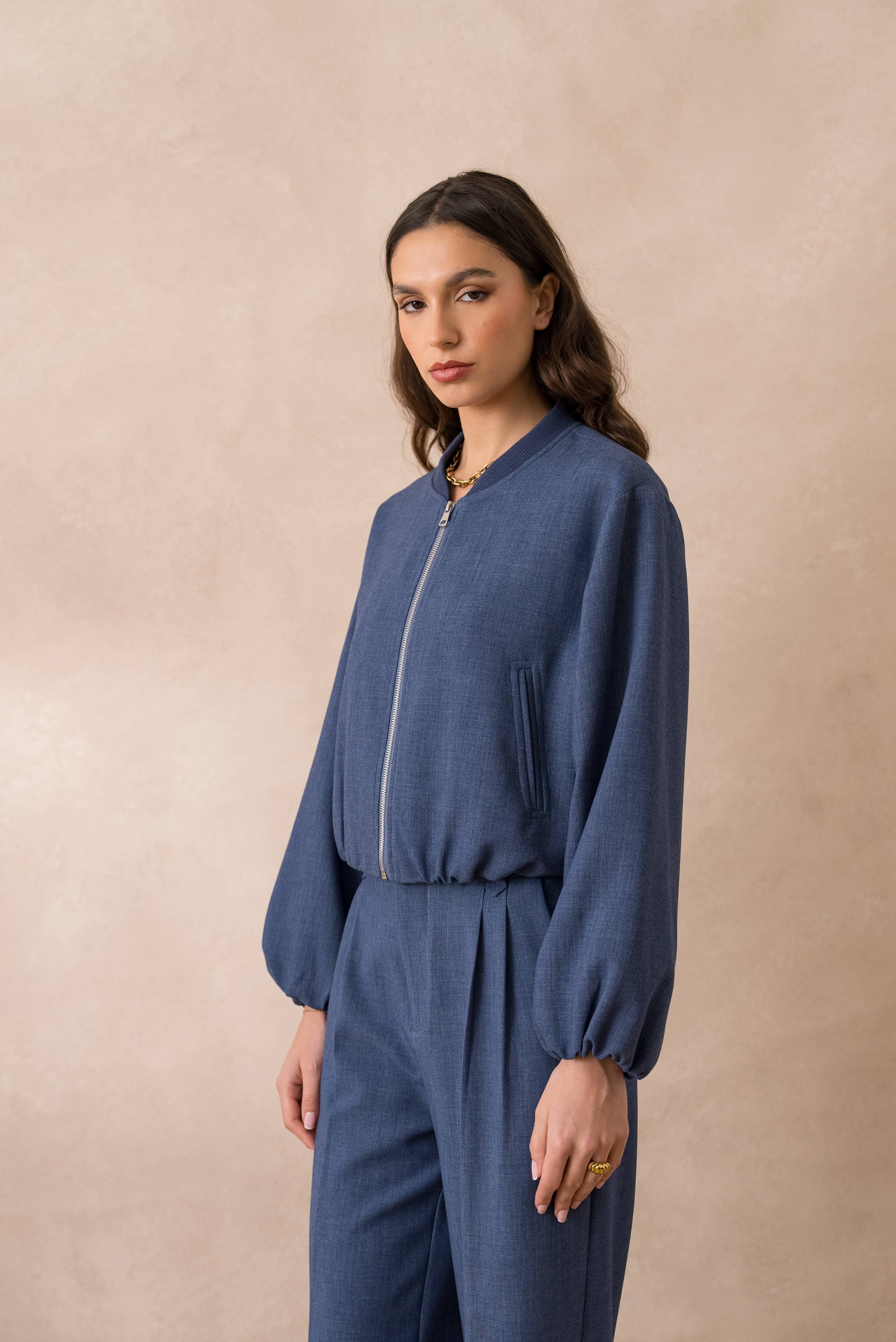 Attentif Paris - Wholesale Bomber Jacket - Women's - [Aura] Short bomber jacket with classic collar8