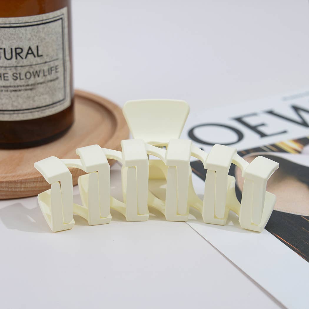 TheDivaSoap - Wholesale Hair Clip - Women's - Large Matte Zig Zag Hair Claw Clip1