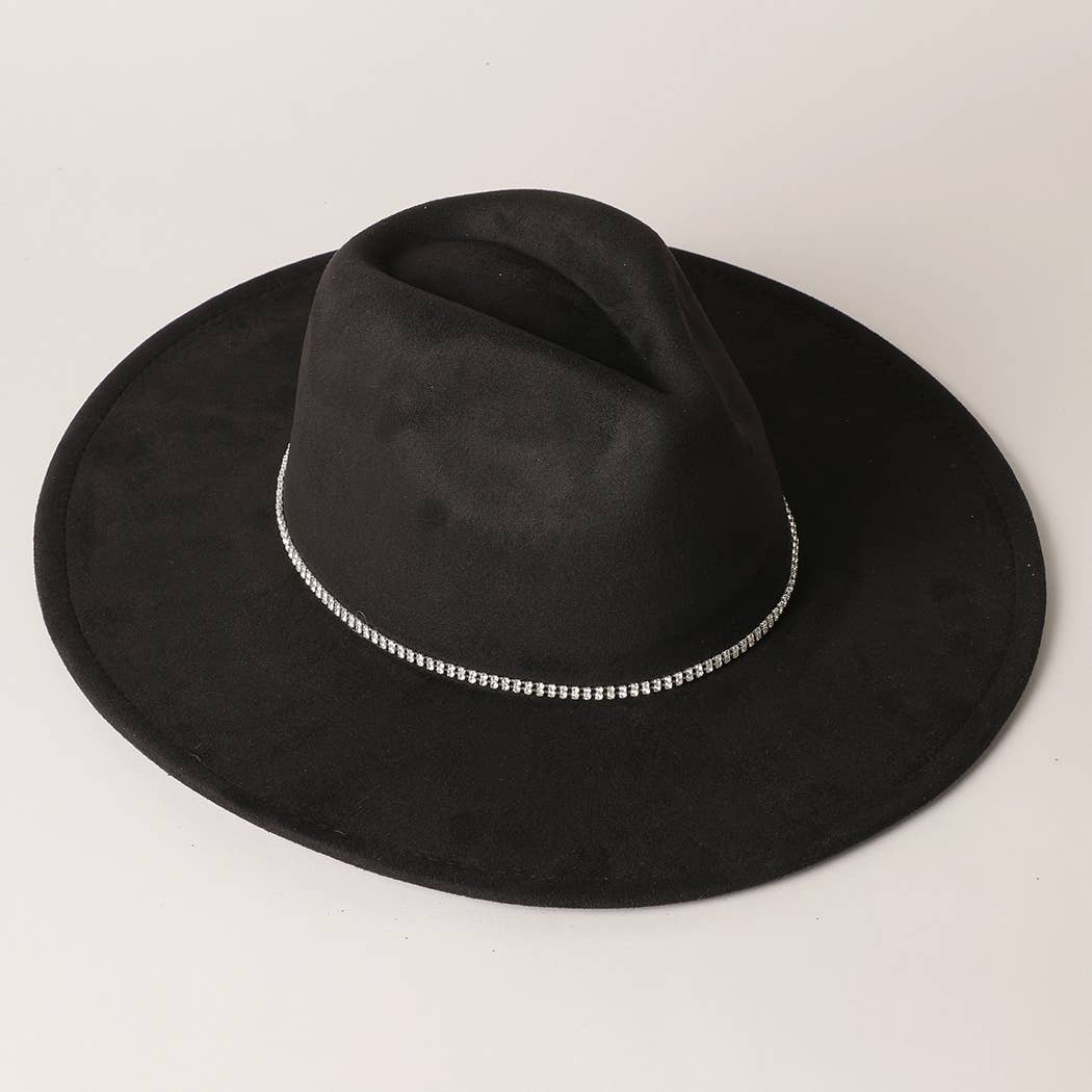 Fashion City – Fedora - Mulher por atacado – Chapéu Fedora de Camurça com Aba Larga e Faixa de Strass1