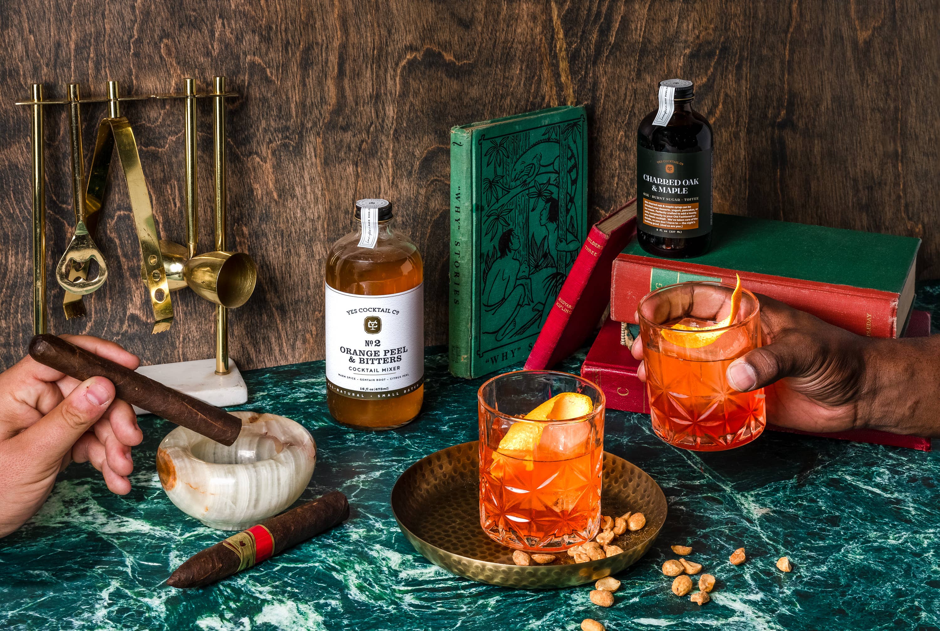 Yes Cocktail Co – Großhandel Cocktailmischung/-sirup – Verkohlte Eiche & Ahornsirup7